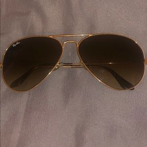 Ray Ban Aviator sunglasses